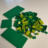 Lotto mattoncini e basi lego verdi