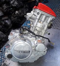 SWM SM 125 '18 : motore radiatore farfallato