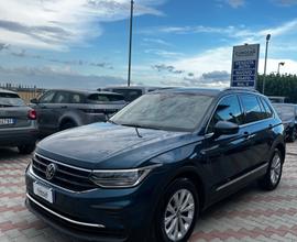 Volkswagen Tiguan 2.0 TDI 150 CV SCR DSG Life