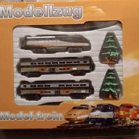 Trenino di plastica con batteria 1xAA nuovo