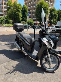 Honda sh 125 nero