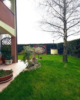 Villetta a schiera di 211 m² con più di 5 locali e