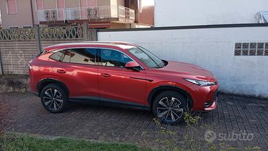 MG New HS HYBRID LUX