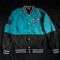 Bomber New Era Taglia M Hornets NBA