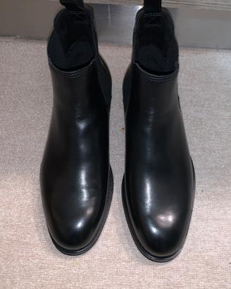 Stivaletti Chelsea N.40 In Vera Pelle Nera