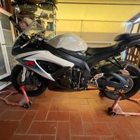 Suzuki Gsx-R 750 K8-L0