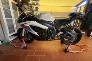 Suzuki Gsx-R 750 K8-L0