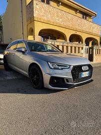 Audi A4 Avant 30 TDI S tronic line edition