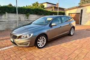 Volvo V60 D3 Geartronic Business 2017 – 64.000km