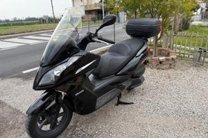 Sooter kymco downtown 300L i