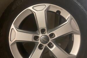 treno gomme e cerchi Audi Q2