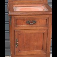 Comodini liberty con marmo da restaurare