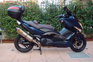 TMAX 500  con 5000KM !