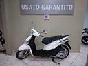 piaggio-liberty-150-abs-bianco-luna-2023-e5-16