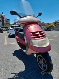 Piaggio Hexagon 125