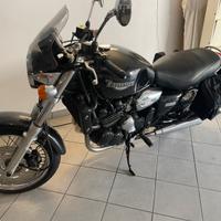 Triumph Leggend TT 900