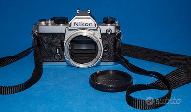 Nikon FM, nuove guarnizioni, tappo, tracolla