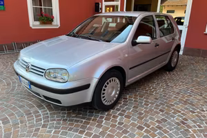 Volkswagen Golf 1.9 TDI/101 CV