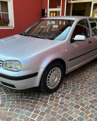 Volkswagen Golf 1.9 TDI/101 CV