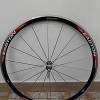 Titolo 
Ruota anteriore corsa Easton

