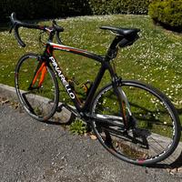Bici da corsa Pinarello Prince full carbon