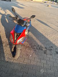 Aprilia sr factory 50