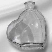 💖 Bottiglia in vetro a forma di cuore