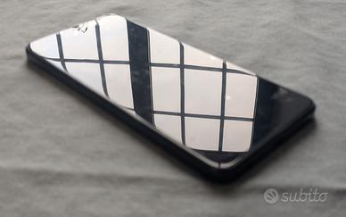 Realme C55 – Schermo danneggiato