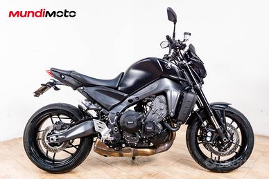 YAMAHA MT 09 - 2023