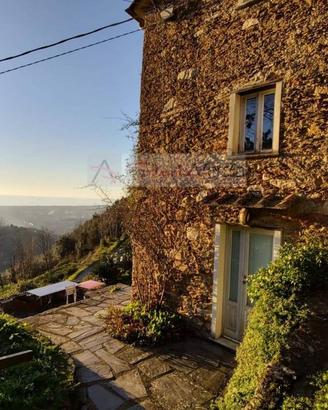 Casa indipendente di 92 m² con 3 locali a Pietrasa