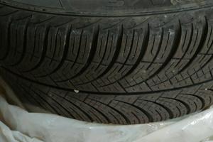 pneumatici 4stagioni 215/55/17