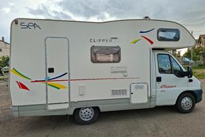 autocaravan mansardato 