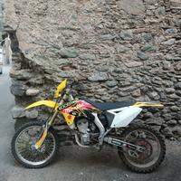 Suzuki RM 250 - 2012