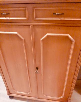 Scarpiera in legno