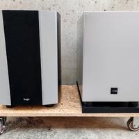 Due subwoofer attivi Canton e Teufel