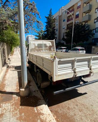 Camion Mitsubishi