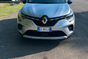 Renault Captur HYBRID