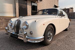Jaguar MK II