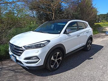Tucson 1.7 crdi Sound Edition 