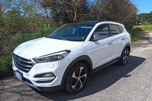 Tucson 1.7 crdi Sound Edition 