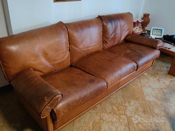 Divano in cuoio 3 posti
