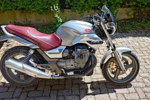 Moto Guzzi Breva