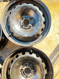 Cerchi in ferro 15” fiat
