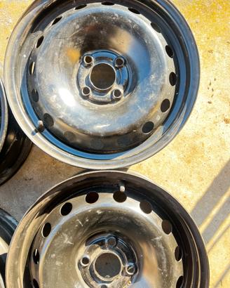 Cerchi in ferro 15” fiat