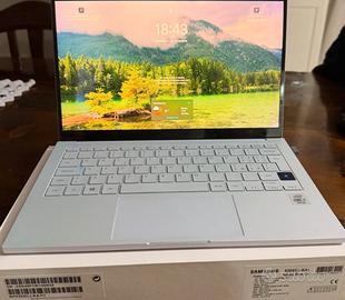 Samsung Galaxy Book Ion 13.3” i7/ 16Gb/ 512Gb SSD