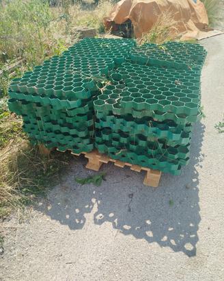 grigliato in plastica salvaprato