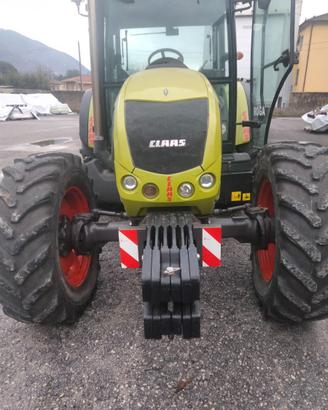 Trattore Claas axos 340