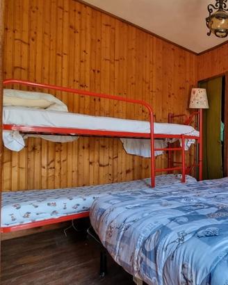 LETTO A CASTELLO PER BAMBJNI 