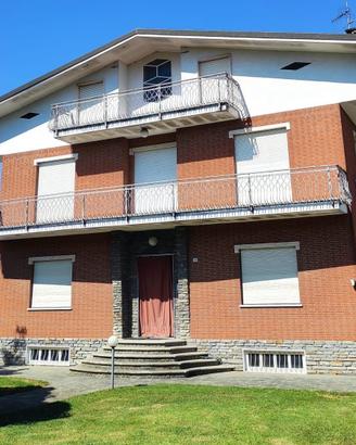 Villa + Capannone + Magazzino + Terreno + Rustico