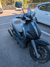 Piaggio Beverly 400